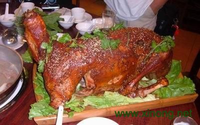 美味烤全羊