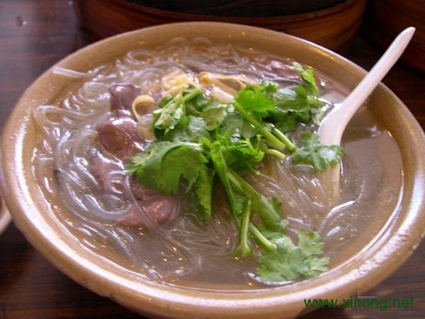 鸭血粉丝汤