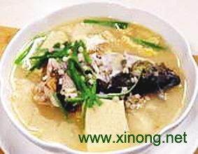 奶汤锅子鱼